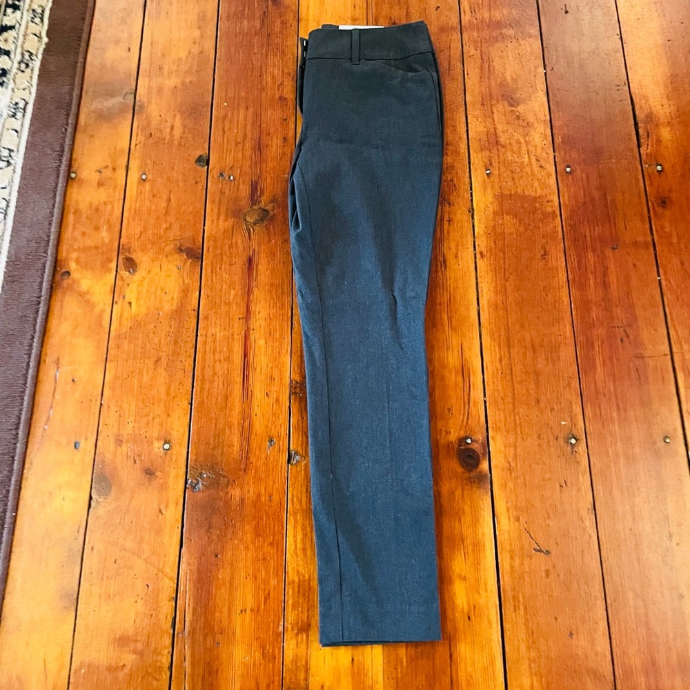 NWT - Loft Skinny Ankle pants - SZ 4